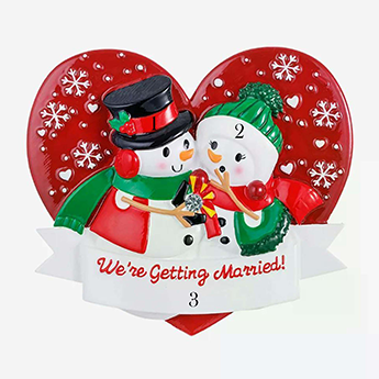 Engaged Snowmen - Red Heart