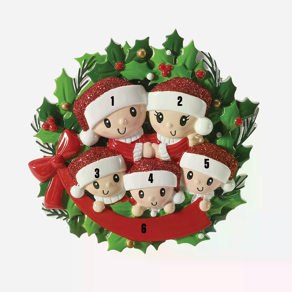 Family Cuddles in a Wreath - Five